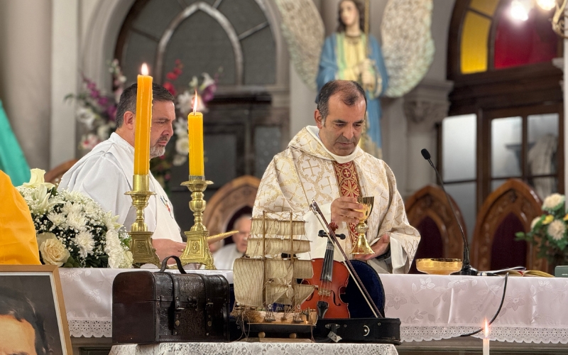 Comunidad salesiana de Punta Arenas celebr&oacute; la Misa de la Fidelidad y los 210 a&ntilde;os de Don Bosco