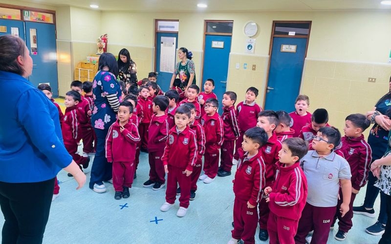 Iniciando el D&iacute;a con Valores: La Importancia de los "Buenos D&iacute;as" en alumnos de Pre B&aacute;sica