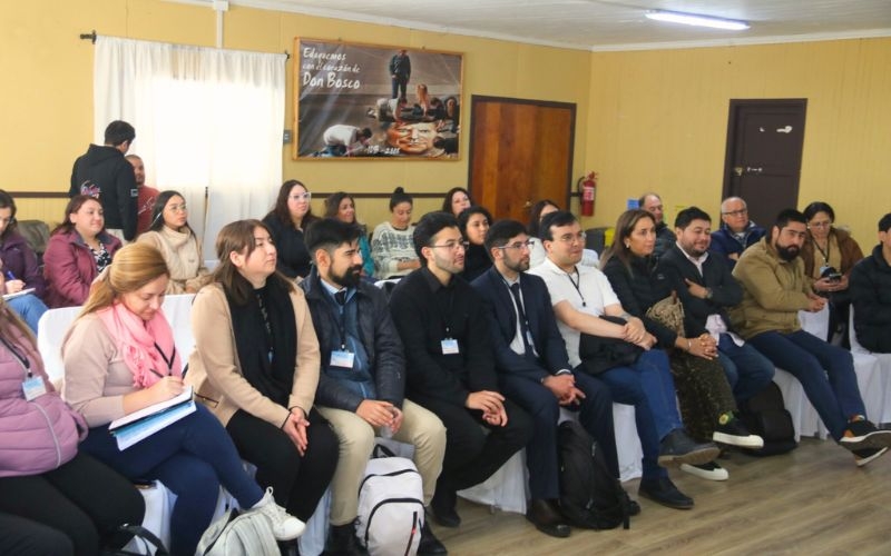 M&aacute;s que maestros, gu&iacute;as de vida: La formaci&oacute;n de educadores pastores